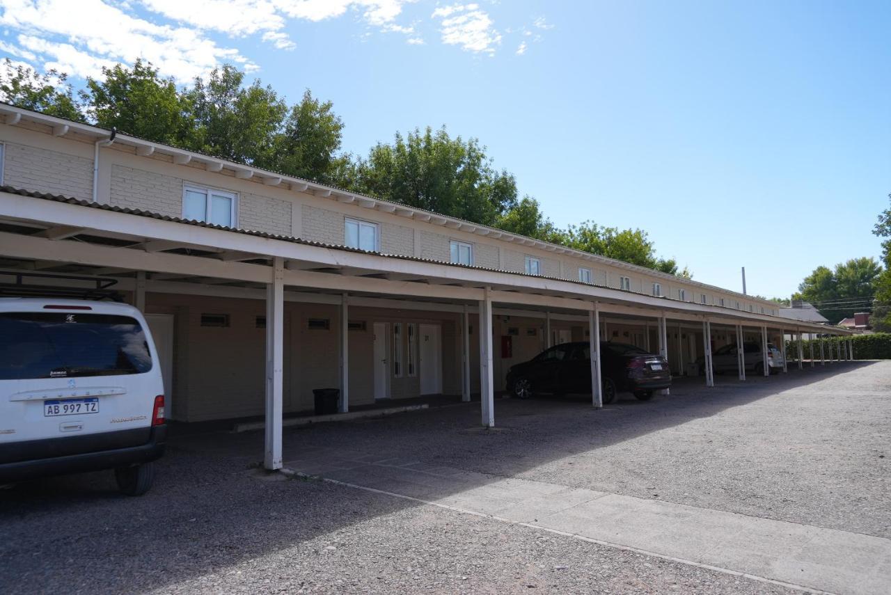 Motel A.C.A. Cipolletti Exterior foto
